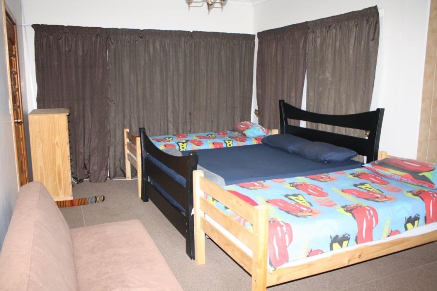 3 Bedroom Property for Sale in Carters Glen Northern Cape